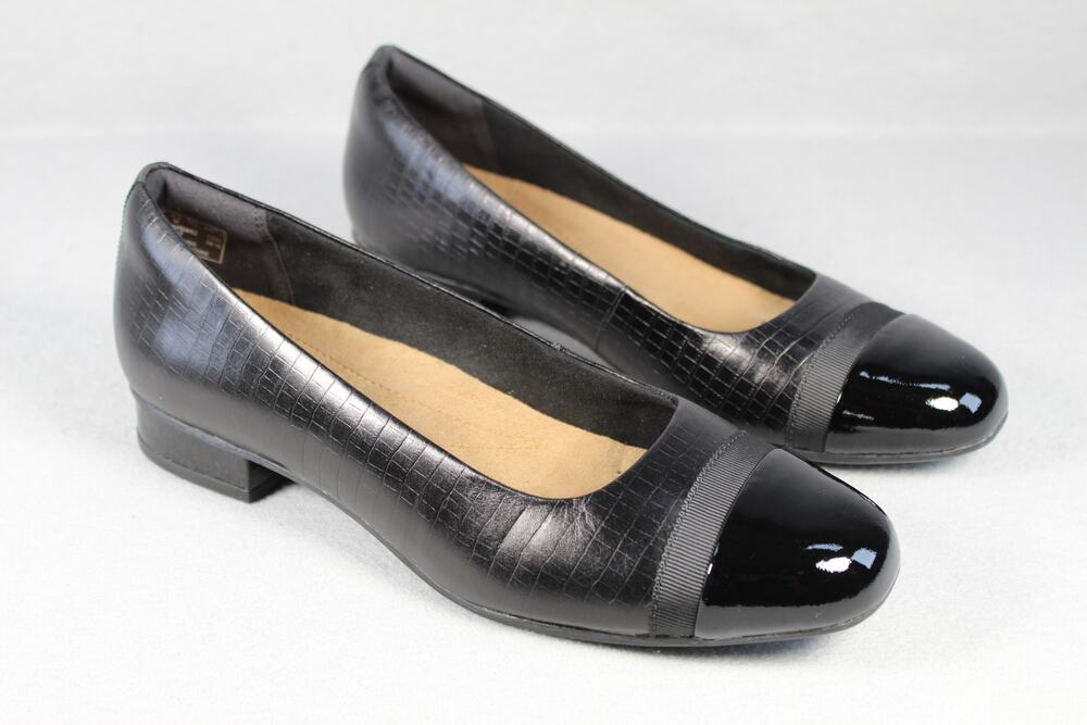 Clarks Keesha Rosa Dress Pump Women's 8.5 Black Croc Embossed Leather Loafers